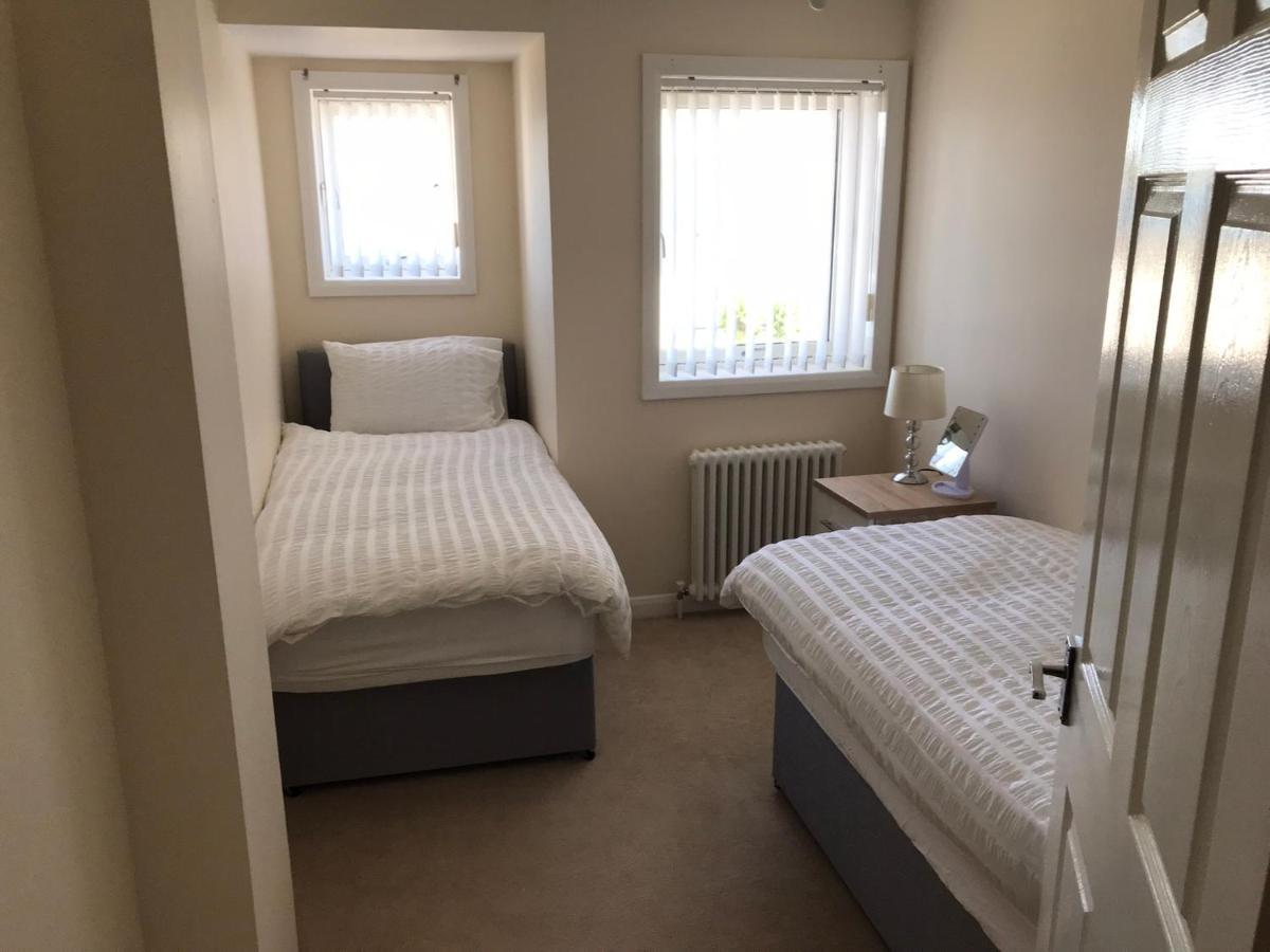 Beautiful 3-Bed Apartment In Gourock Eksteriør bilde